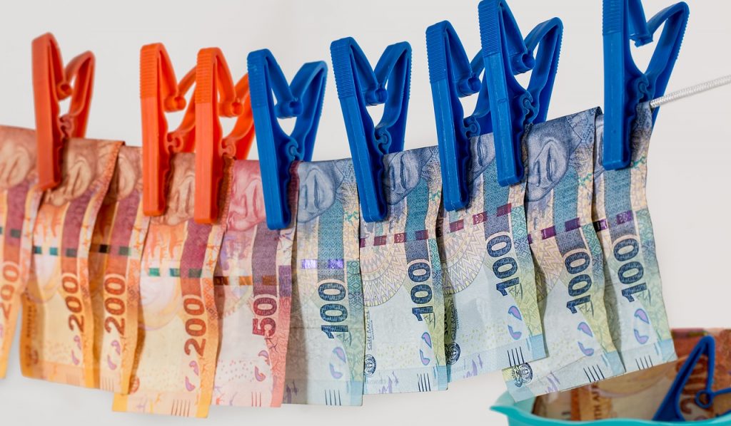dirittodelrisparmio-riciclaggio