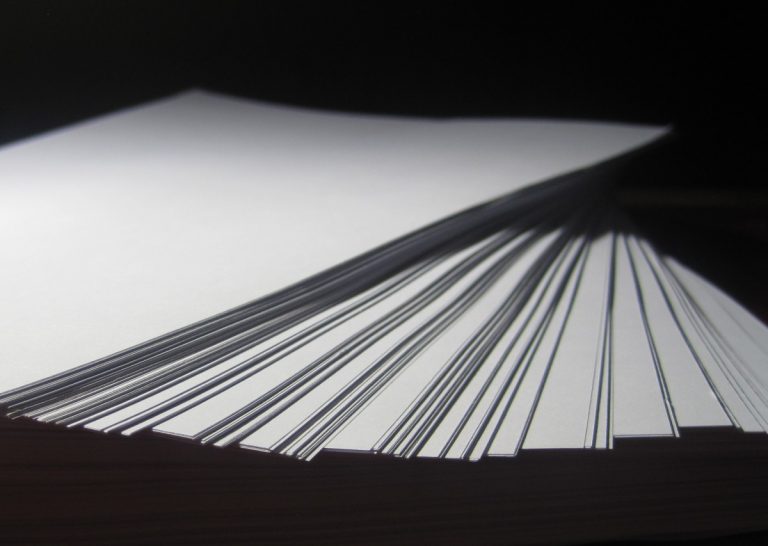 paper_ream_stack_tiered_white_note_writing_composition-1002313