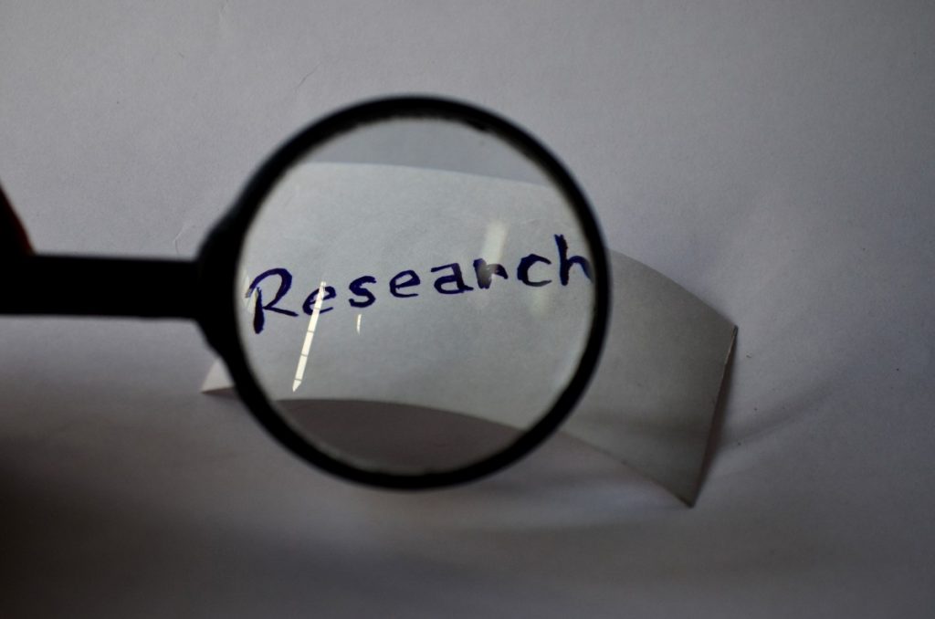 research_find_loupe_search_information_discovery_magnifying_investigation-952387