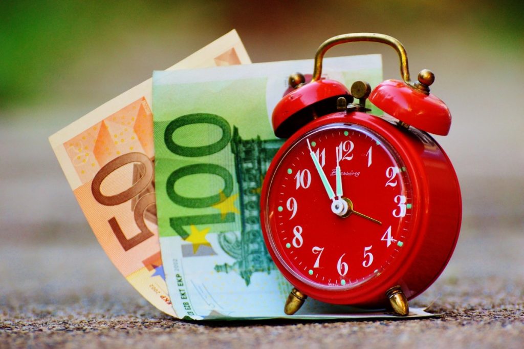 time_is_money_the_eleventh_hour_bank_note_alarm_clock_clock_time_money_bag_hours-672348