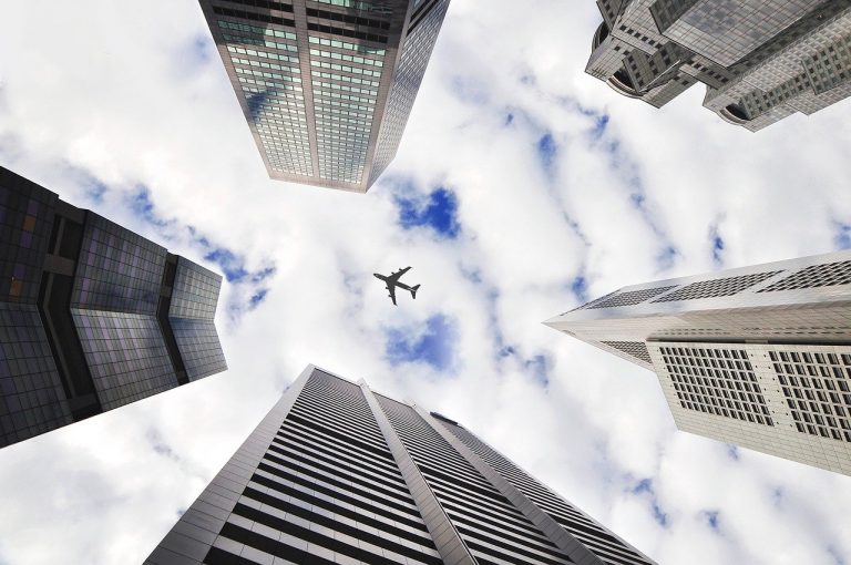 airplane-690254_1280
