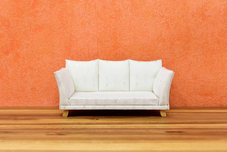 sofa-3094153_1920