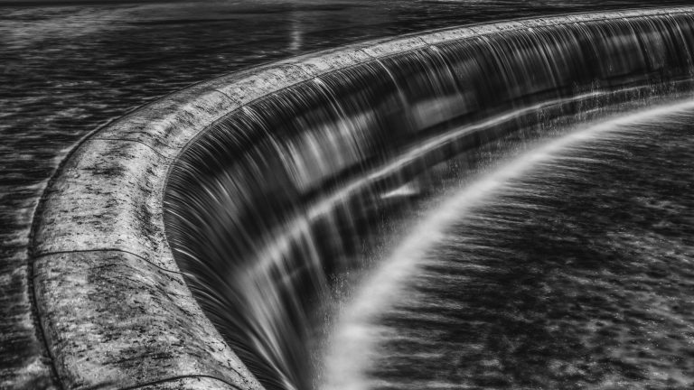 waterfall-2531194_1920