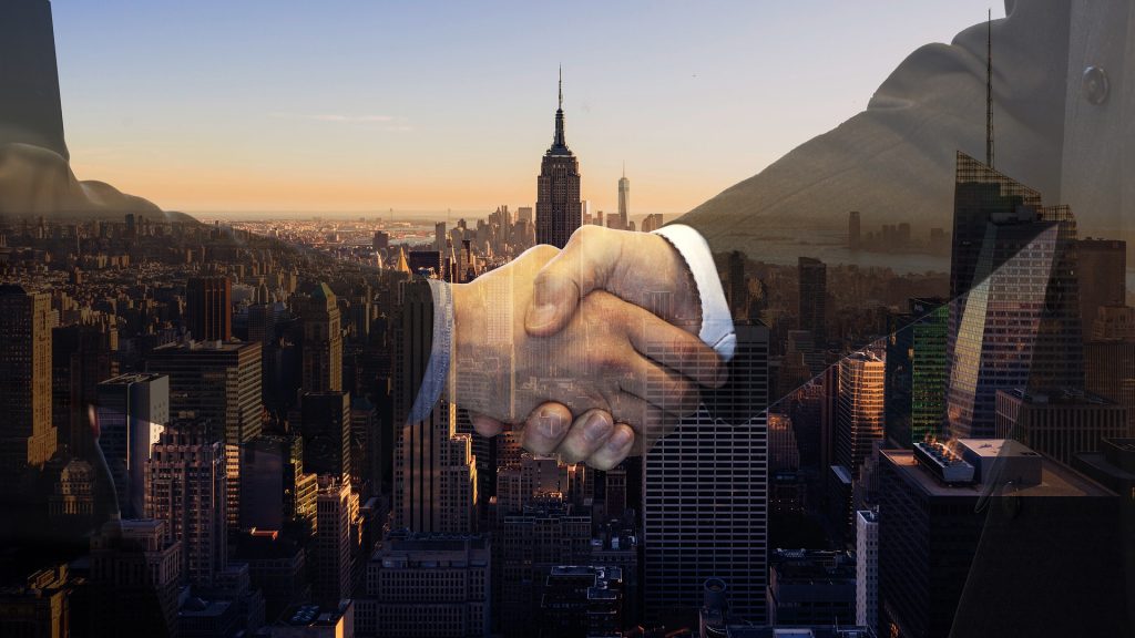 handshake-4011419_1920