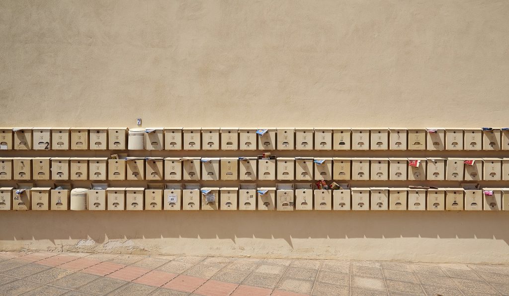 letter-box-1856122_1920