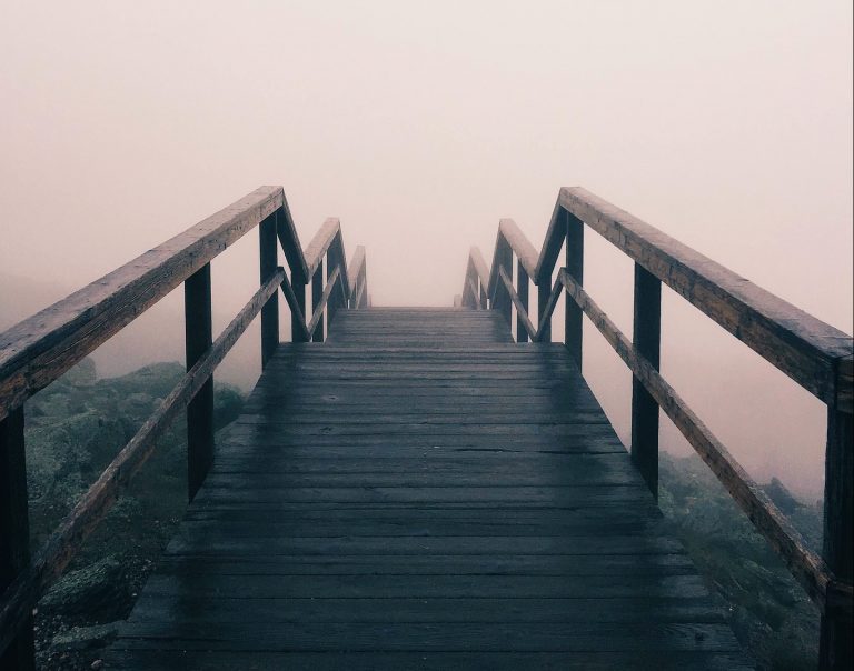 wooden-bridge-919081_1920