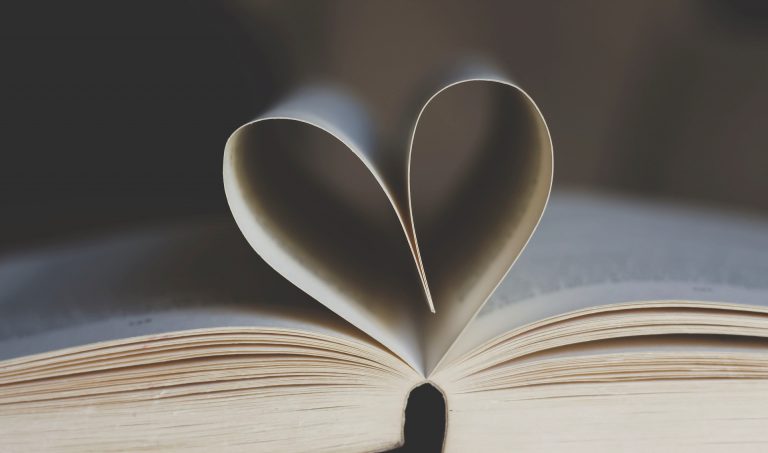 book-g3838cebf8_1920