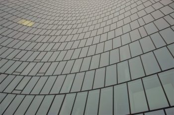 glass-building-gcd6133a31_1920