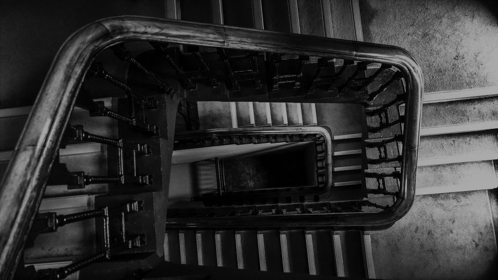 stairs-gd047e640e_1920