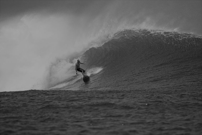 rogue-wave-g34ab47f01_1920