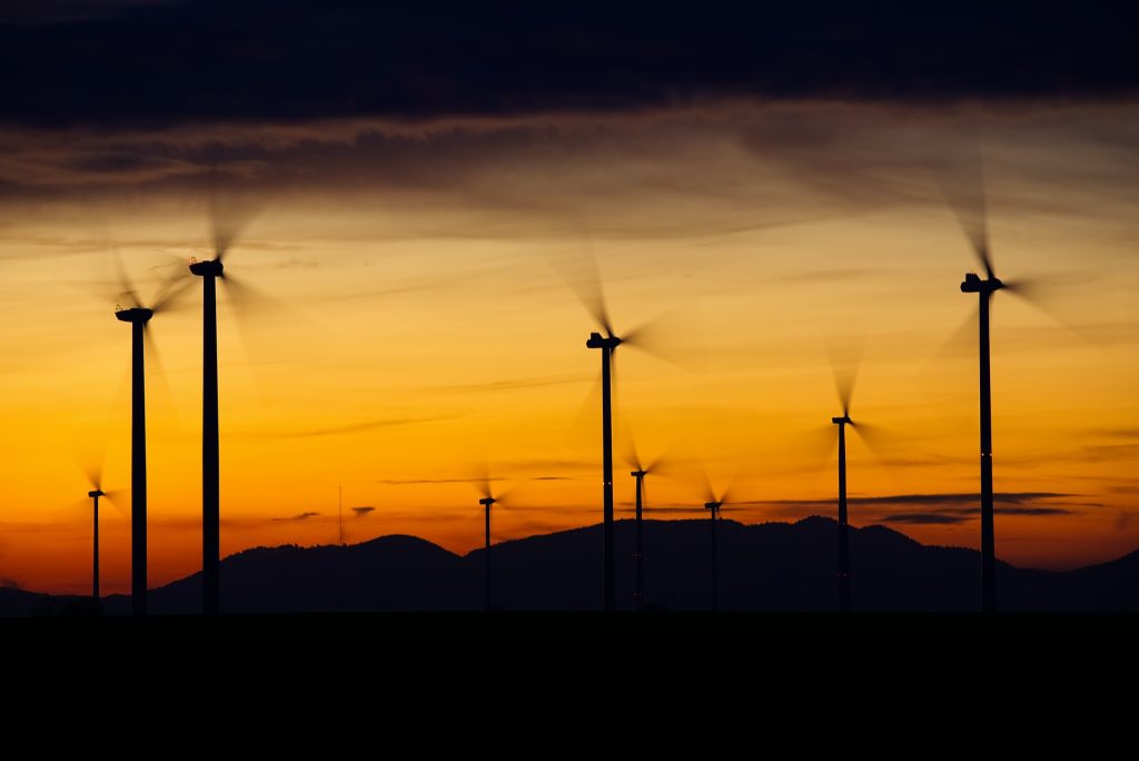 wind-turbines-g609c414b6_1920