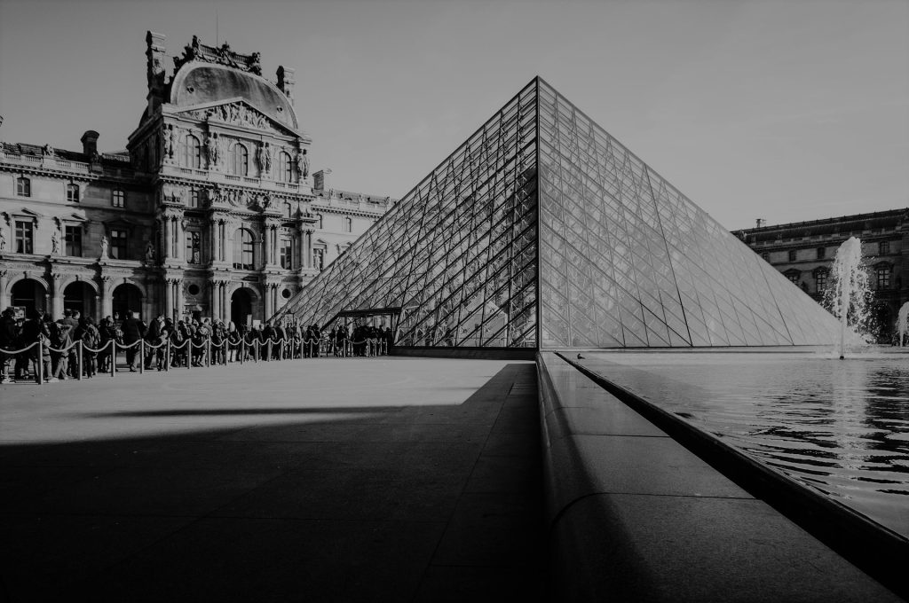 louvre-g280037939_1920