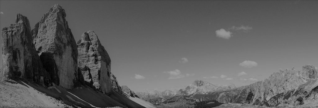 three-peaks-g29bbcddce_1920