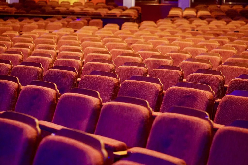 auditorium-gfeececc65_1920