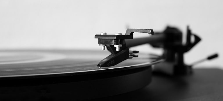 gramophone-g141c49b10_1920