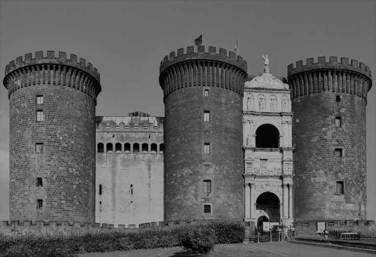 castel-nuovo-ge8a457cea_1920