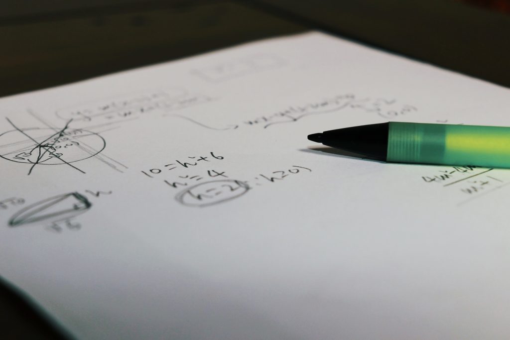 math-3999637_1920