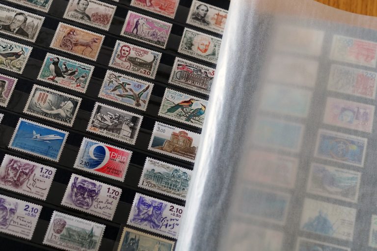 stamps-1214469_1920