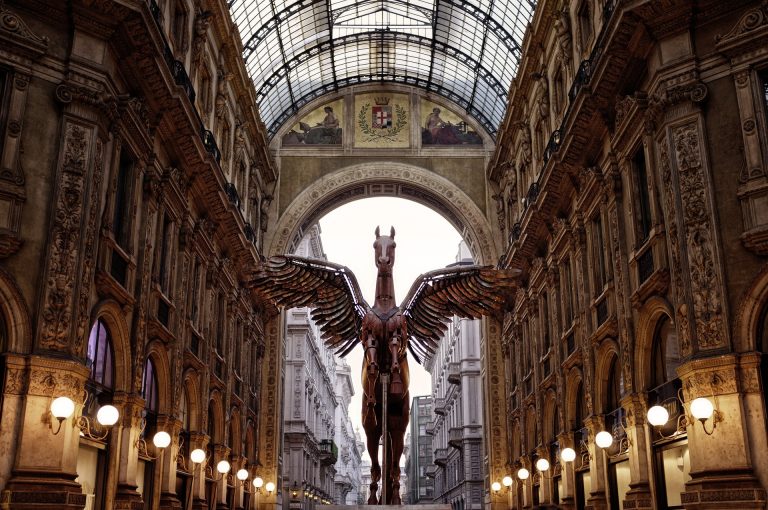 milan-705880_1920