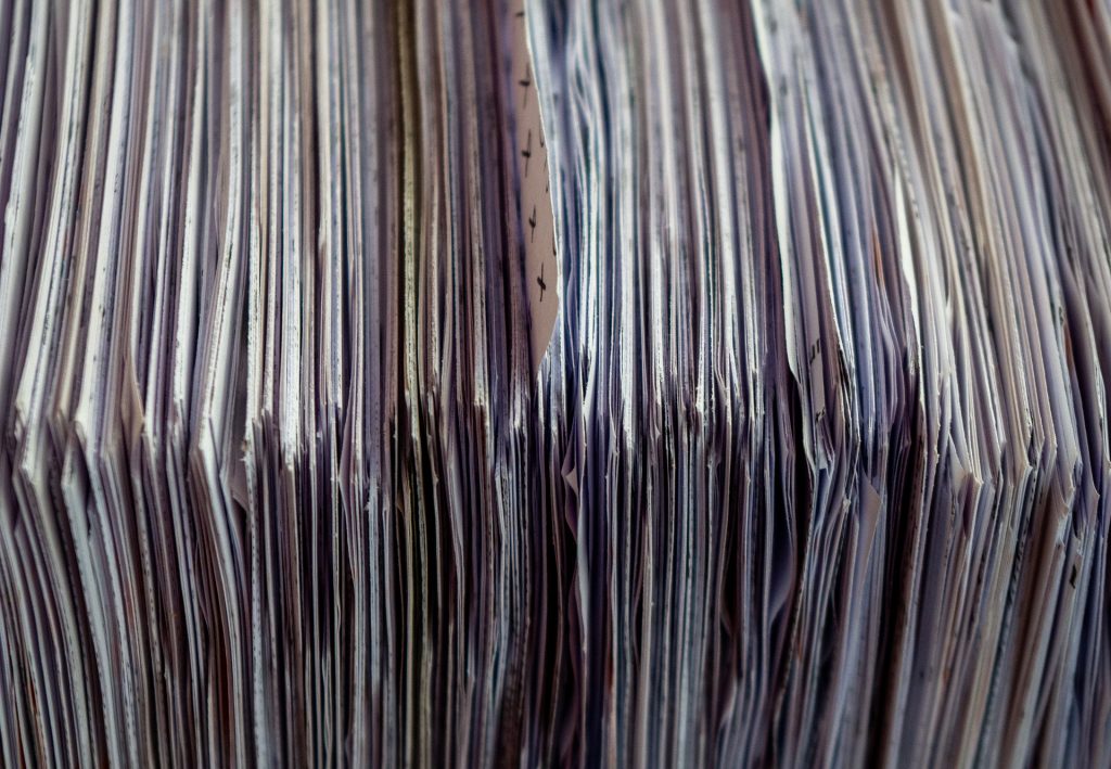 paper-7028774_1920