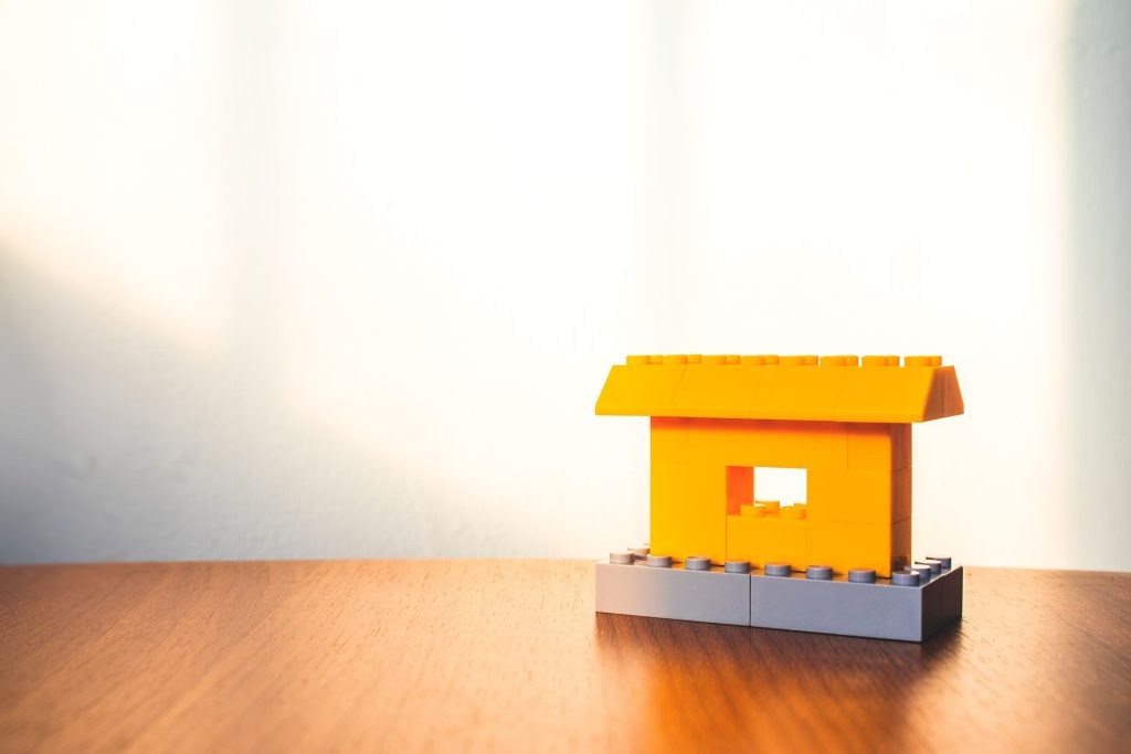 house-5754236_1920