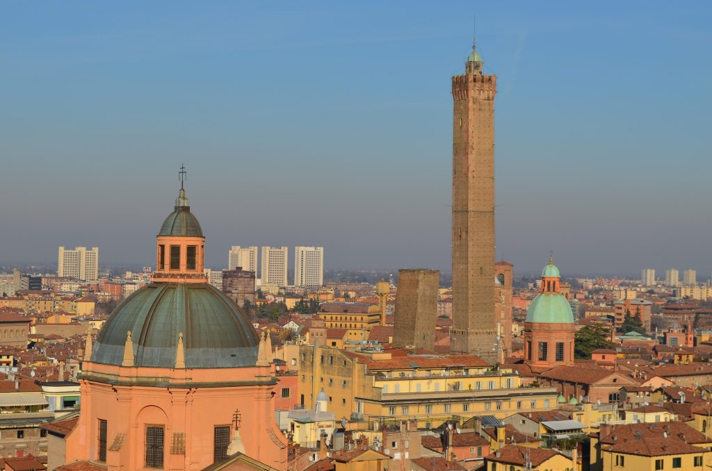 bologna-1277813_1920