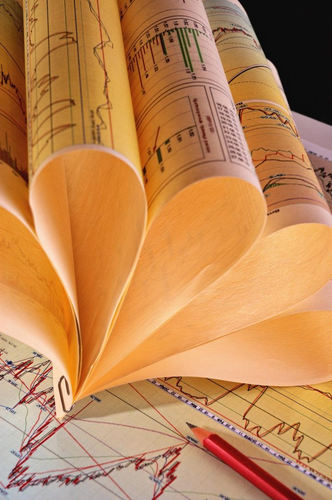 diagrams-5146203_1920