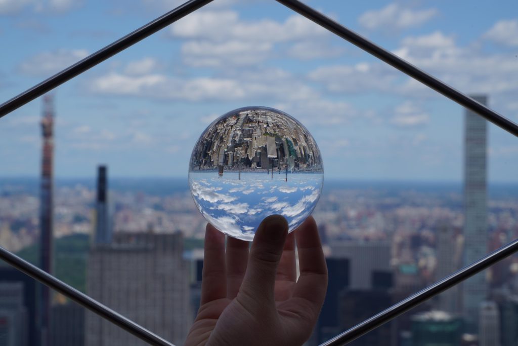 skyscrapers-4397592_1920