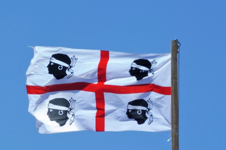 peterkraayvanger-flag-2784965_1920