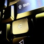 xuuxuu-keyboard-66384_1920